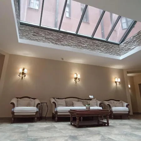 Spacious By The Park Appartement Riga