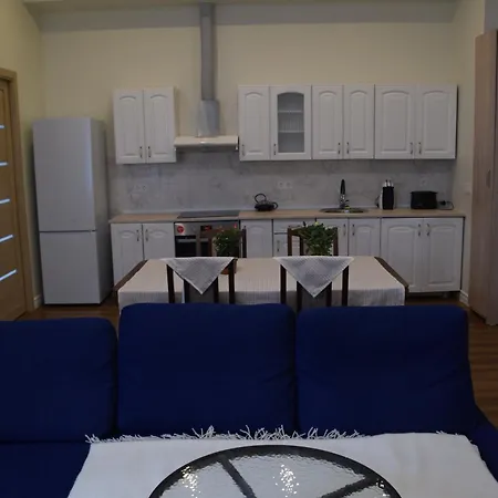 Spacious By The Park Riga