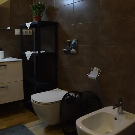 Spacious By The Park * Riga