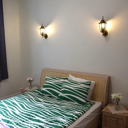 Spacious By The Park Riga