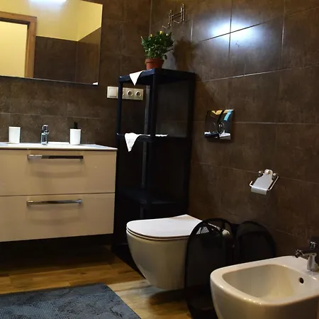 Spacious By The Park Appartamento Riga