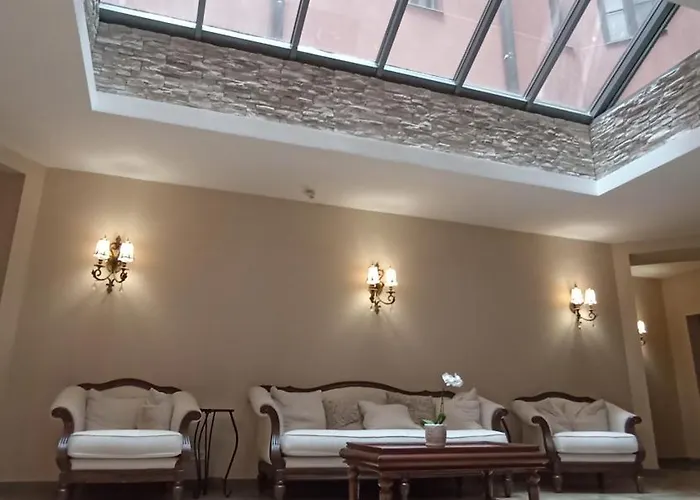 Spacious By The Park Apartment Riga