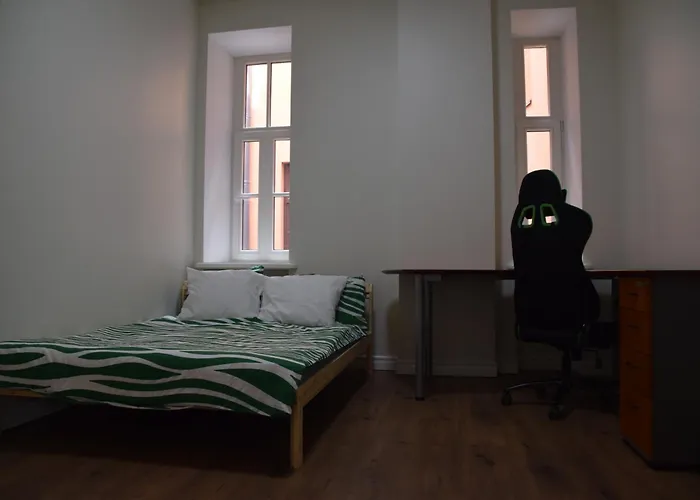 Spacious By The Park Apartment Riga